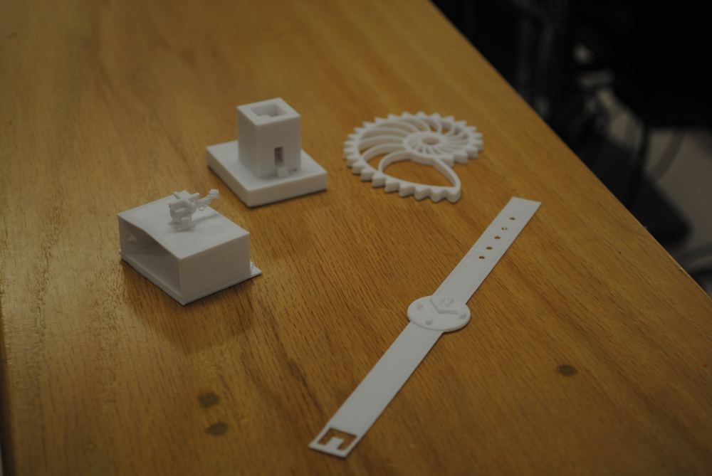 A variety of objects created by Mrs. Lind with Canyon Vista's 3D printer. Photo by Grace Guthrie.