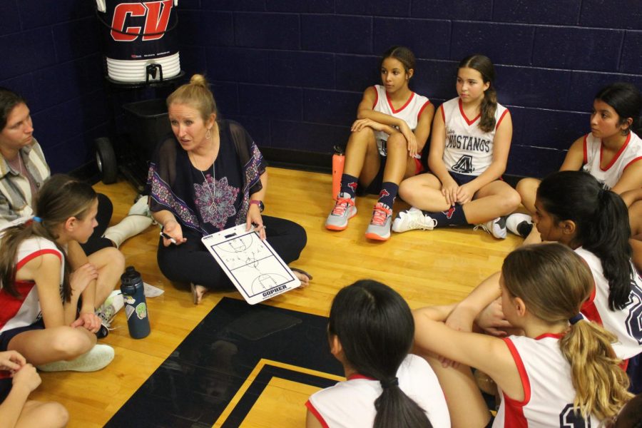 7th-grade Girls’ Basketball Team Suffers a Defeat In Both Games